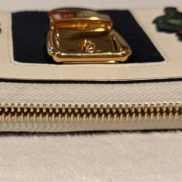 Gucci Sylvie Floral Embroidered Zip Around Wallet Ivory Leather Web Stripe - Picture 8 of 13